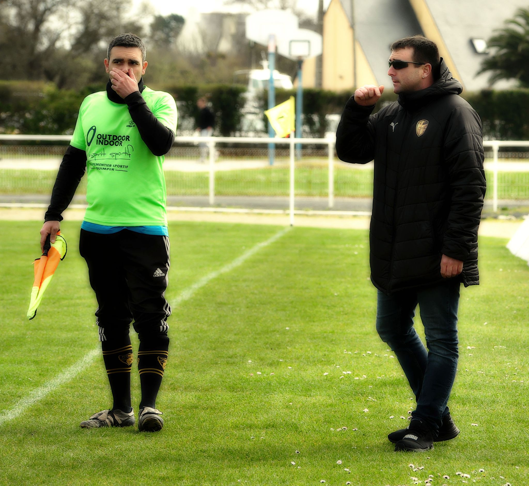 Antoine JOLIVET et Lucas VINCENT les chuchoteurs chuchotent