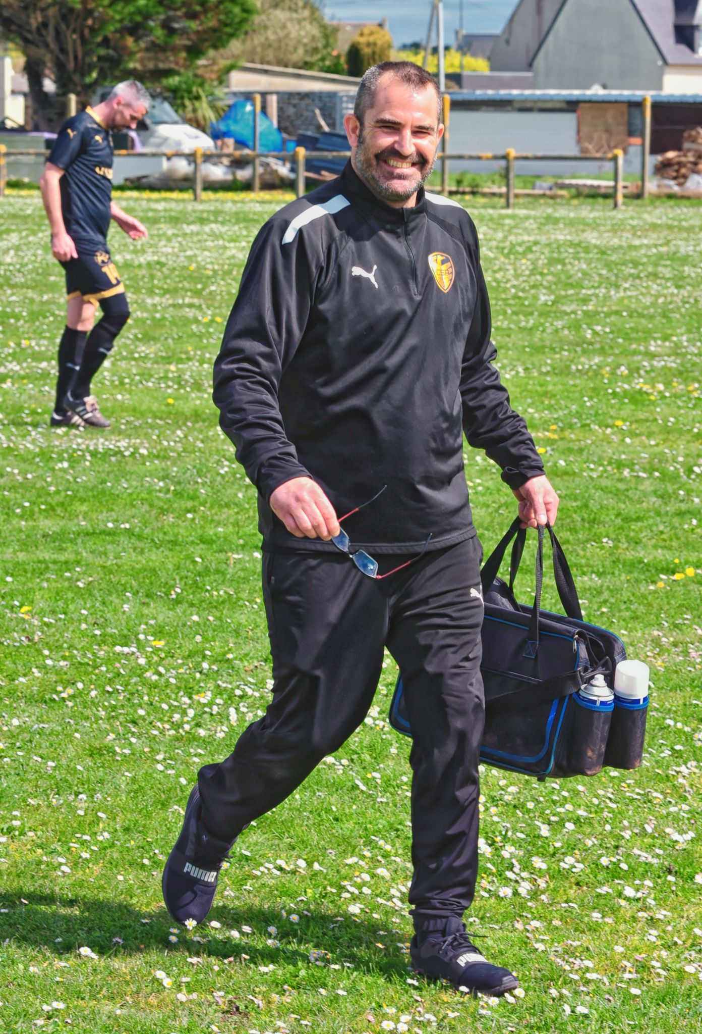 Dr médecine .... Nico a encore frappé