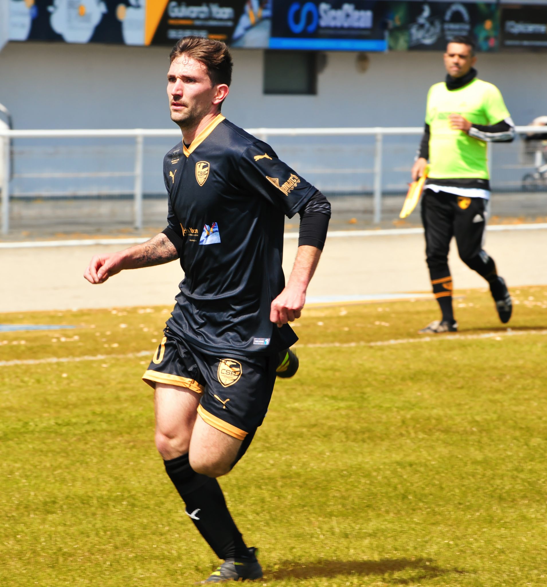 23 Avril B Et C à La Maison