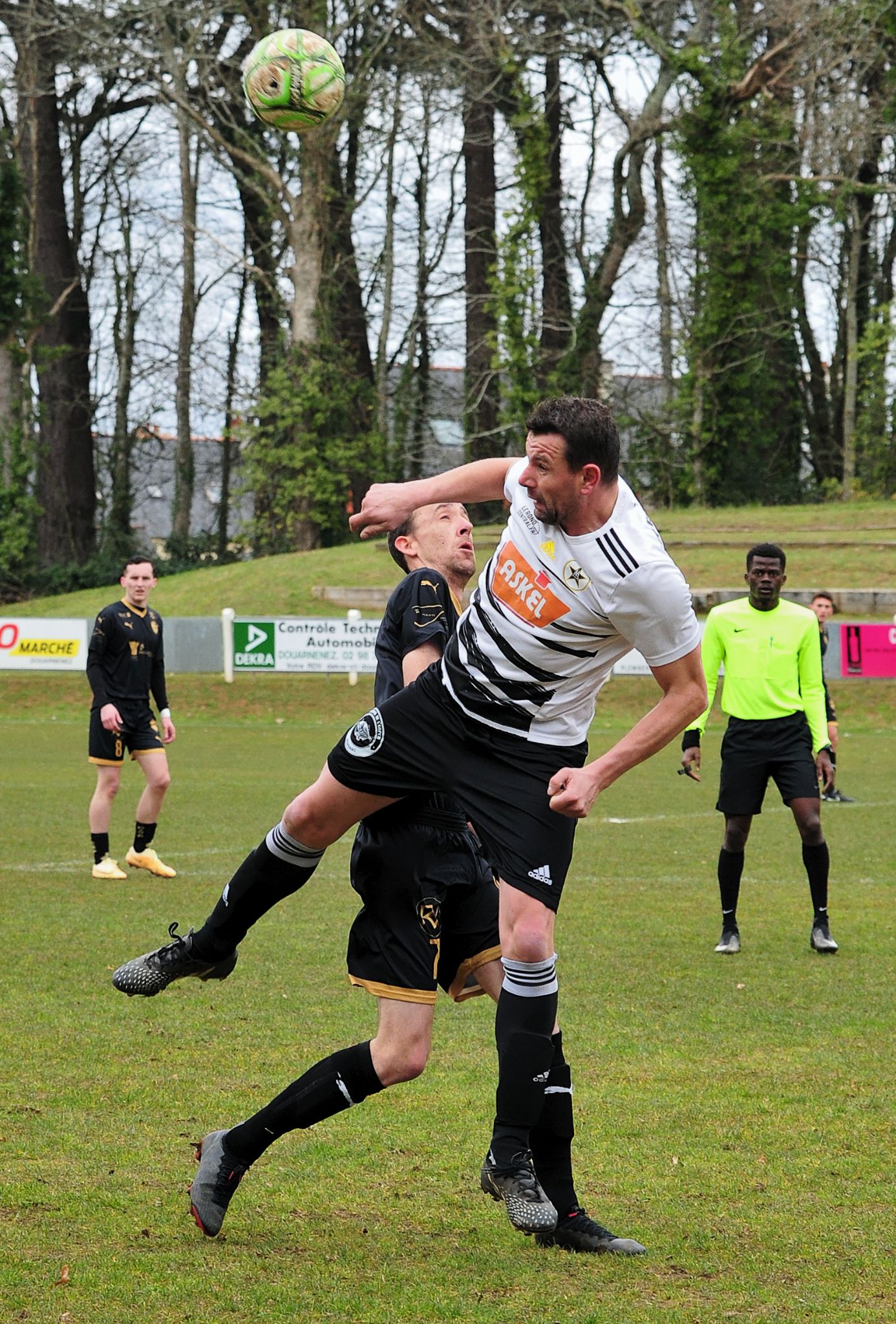 Greg TANNIOU se fait (s)aborder